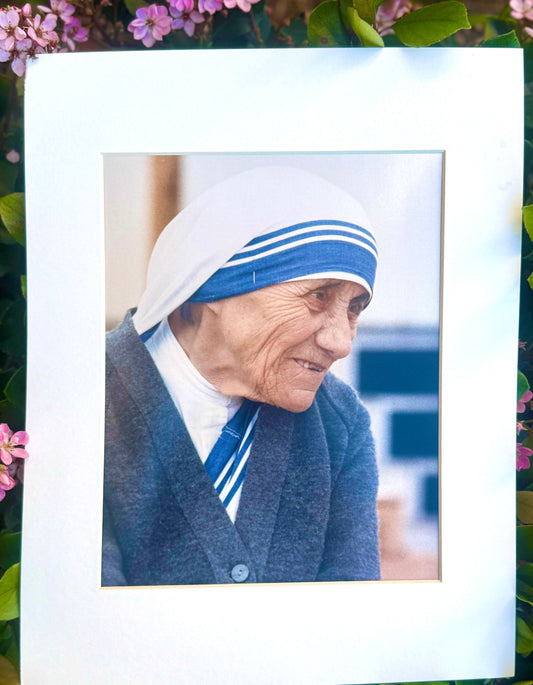 Mother Teresa Photographed Portrait 14x11 Limited Edition