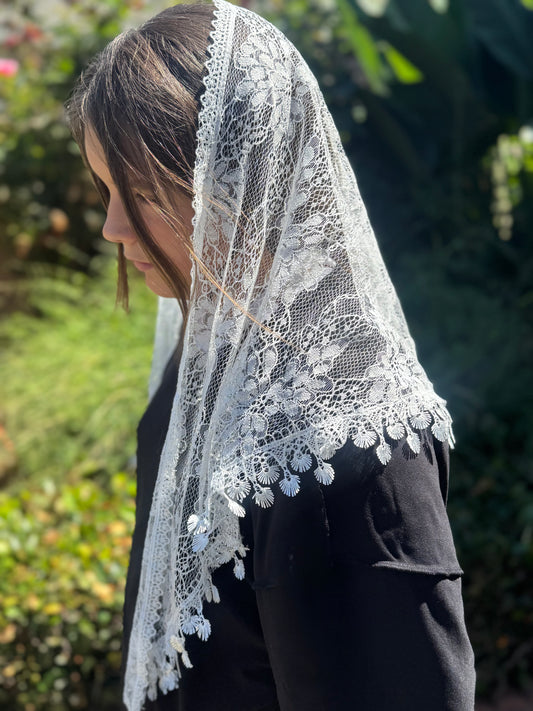 Tassel Lace Veil Mantilla