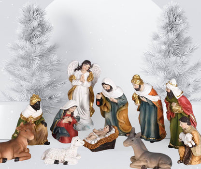 Nativity 11 Piece 3H Holy Family Animals