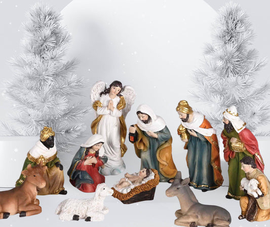 Nativity 11 Piece 3H Holy Family Animals