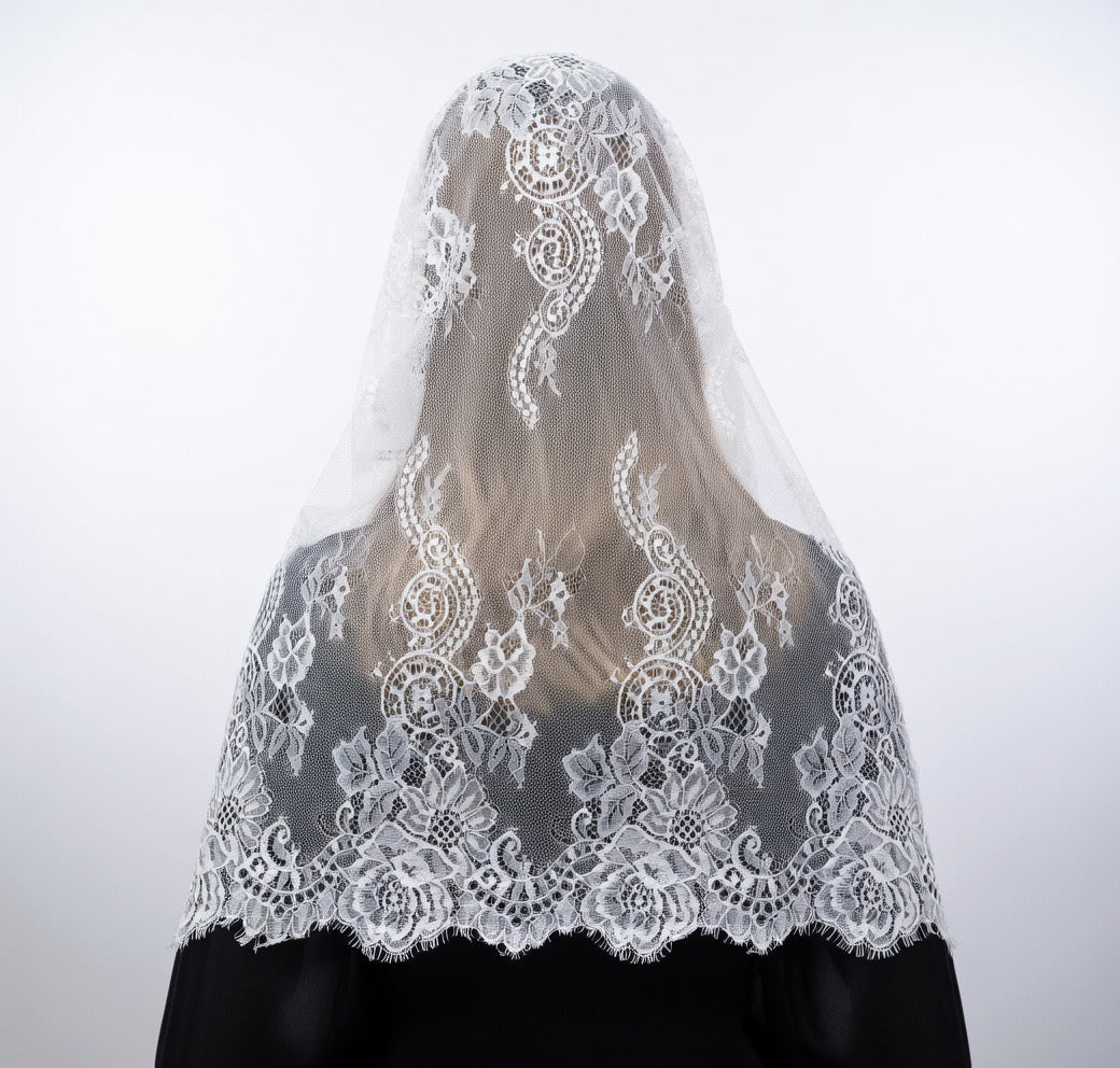 Elegant Veil Vintage Styled Mantilla Church Veil